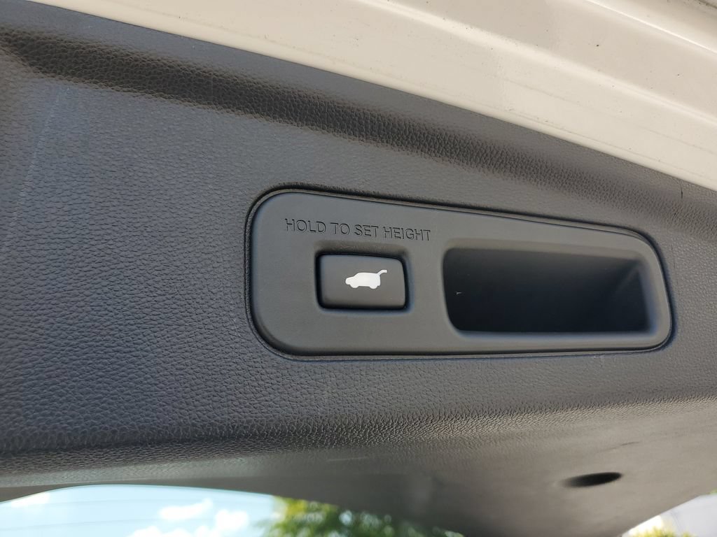 Certified 2024 Acura MDX FWD image 10