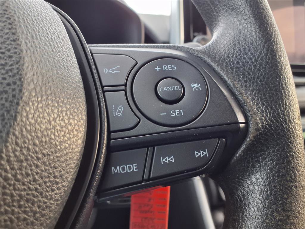 Used 2023 Toyota RAV4 LE image 25