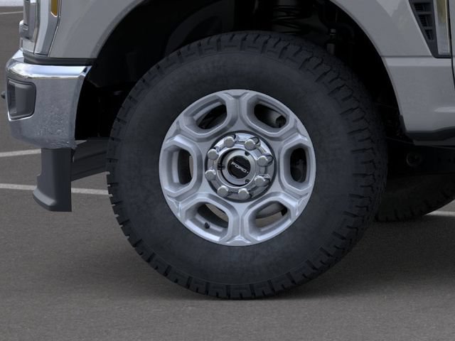 New 2026 Ford F350 XLT w/ XLT Premium Package AWD/4WD image 19