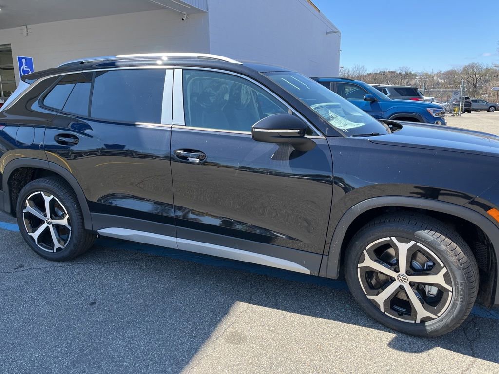 New 2026 Volkswagen Tiguan SE image 7