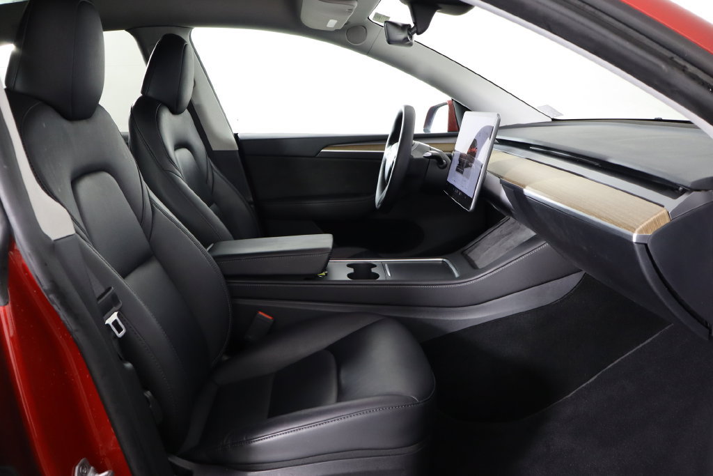 Used 2023 Tesla Model Y Long Range AWD/4WD image 16