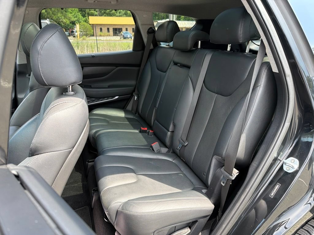 Used 2019 Hyundai Santa Fe Limited w/ Cargo Package FWD image 20