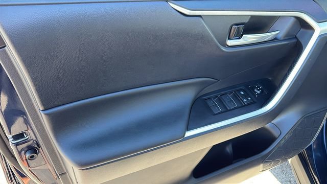 Used 2023 Toyota RAV4 XLE w/ Convenience Package image 22