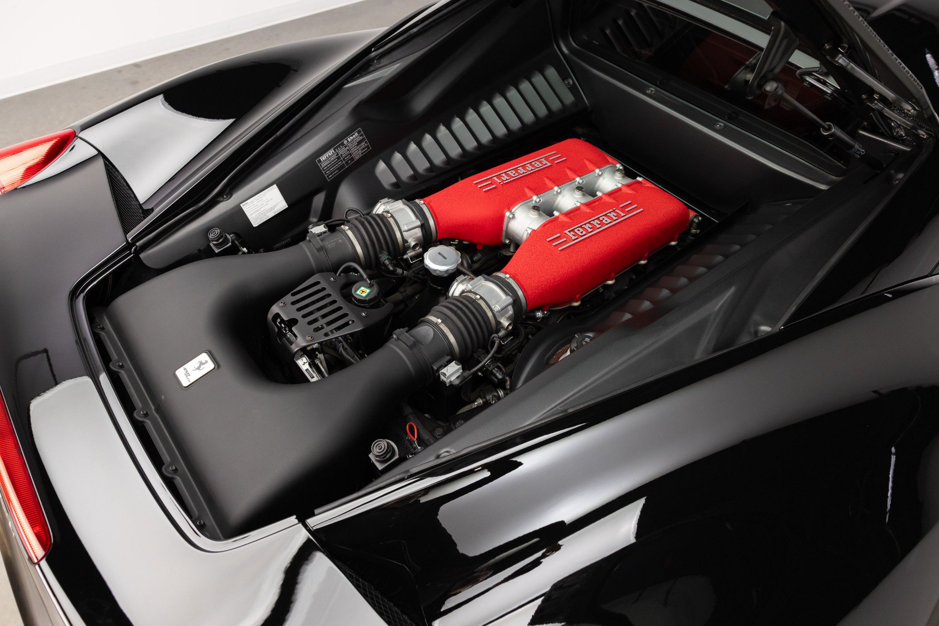 Certified 2015 Ferrari 458 Italia Coupe RWD image 93