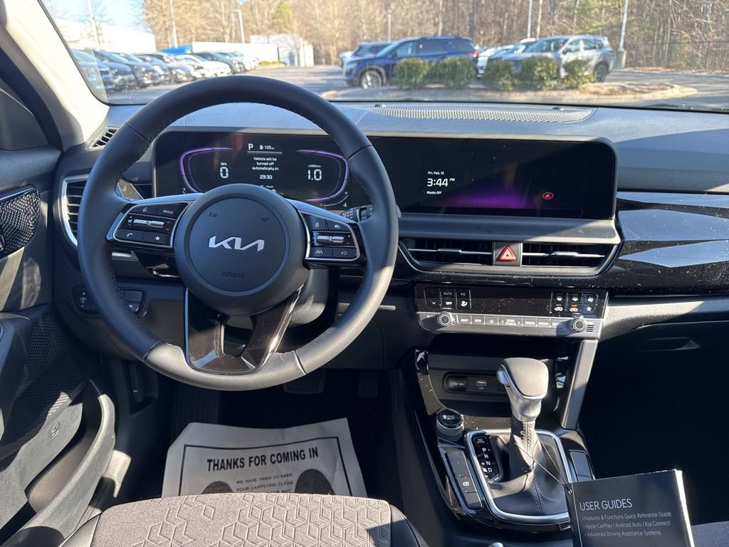 New 2026 Kia Seltos S image 2