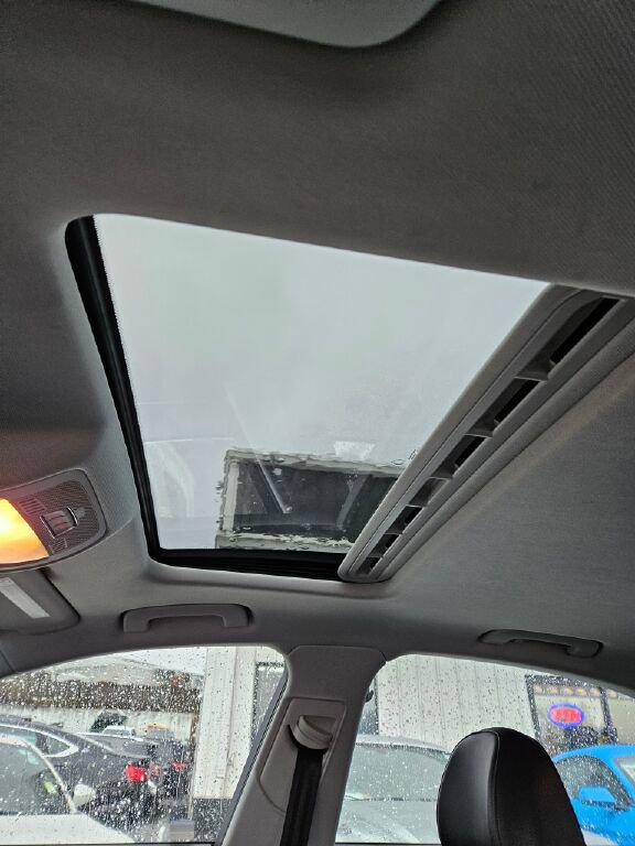 Used 2016 Audi A4 2.0T Premium Plus w/ Technology Package image 25