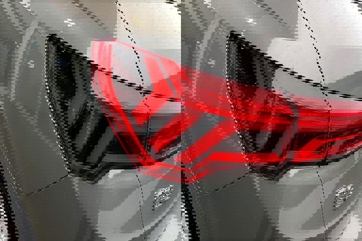 Used 2023 Audi Q3 2.0T Premium w/ Convenience Package image 27