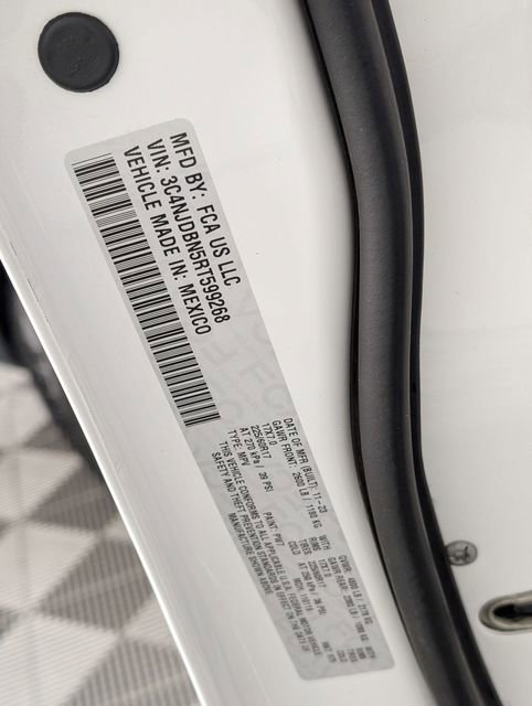 Used 2024 Jeep Compass Latitude image 34