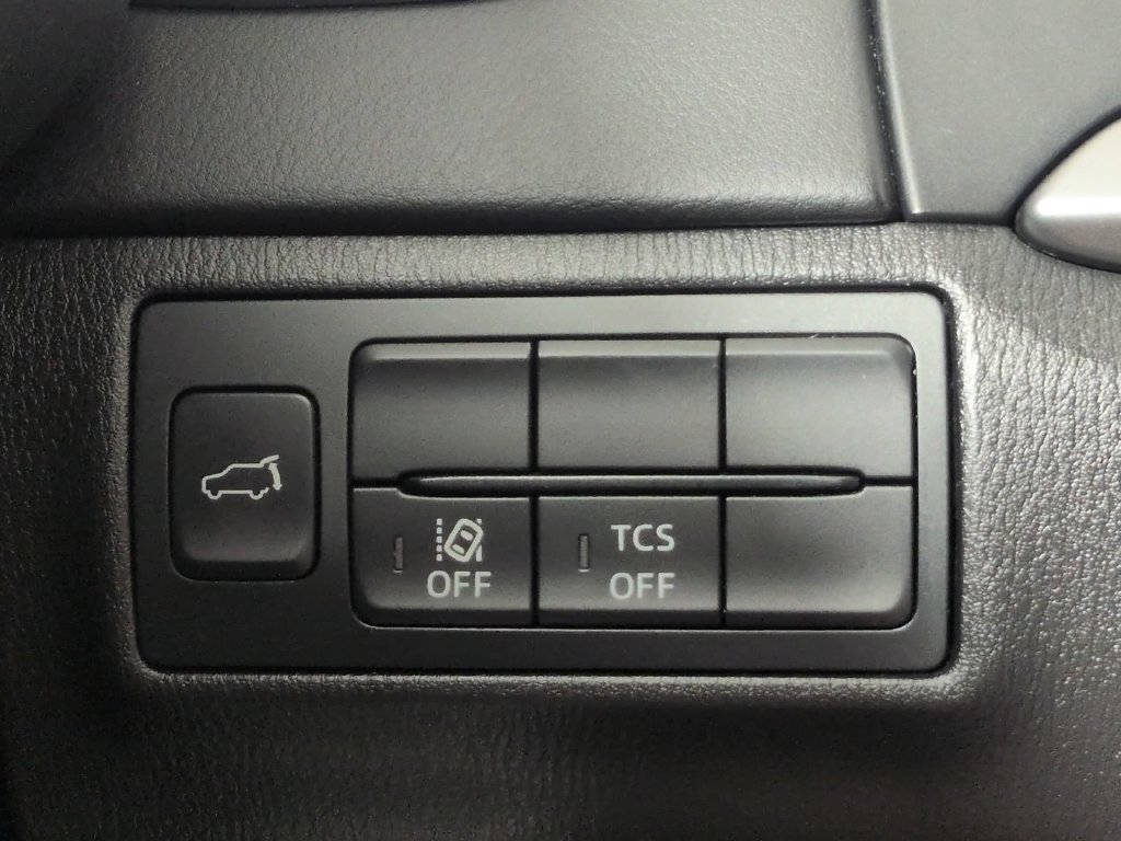 Used 2020 MAZDA CX-9 Touring FWD image 35