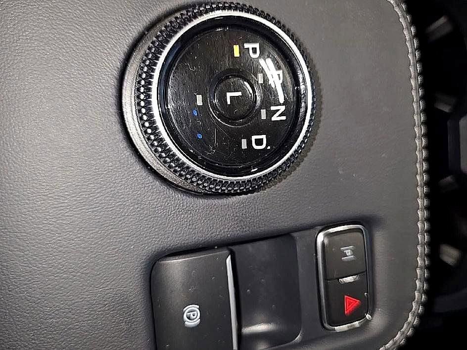 Used 2022 Ford Mustang Mach-E Select image 23