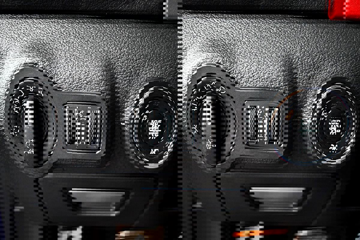 Used 2017 Maserati Ghibli S image 19