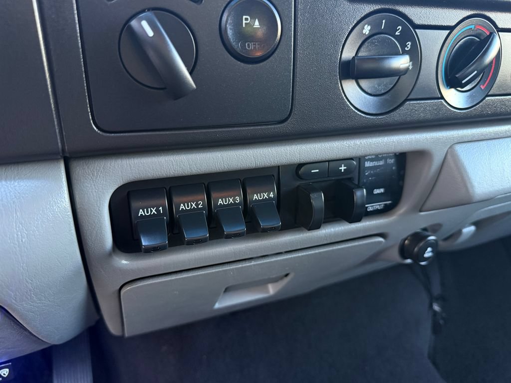 Used 2006 Ford F350 XLT AWD/4WD image 29