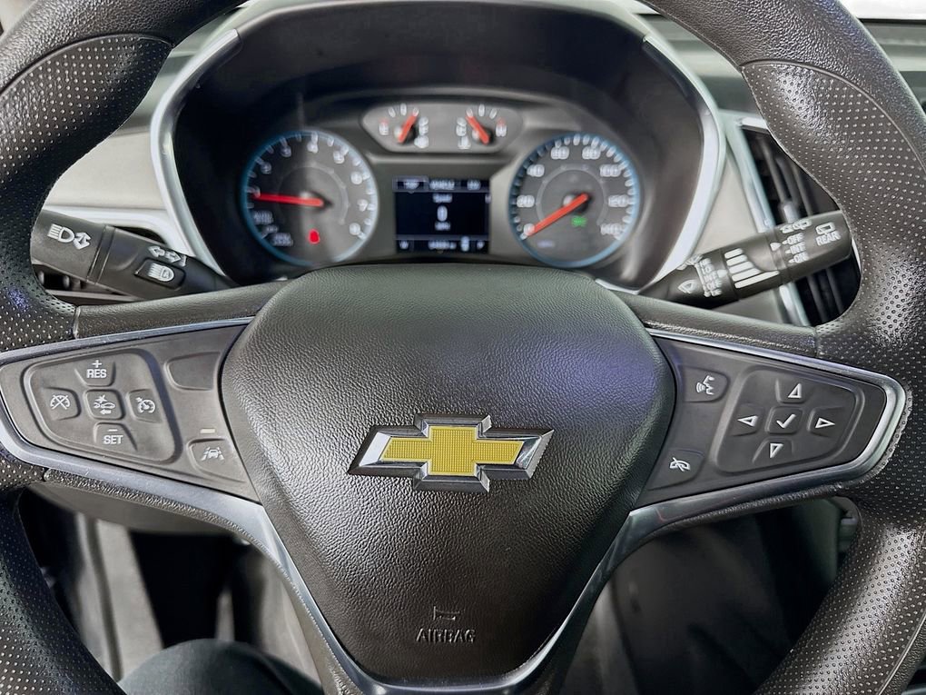 Used 2020 Chevrolet Equinox LS w/ LS Convenience Package image 16