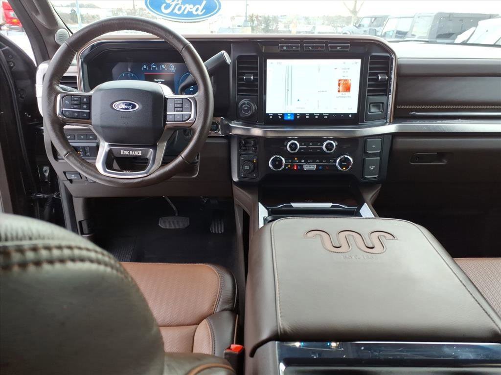 Used 2024 Ford F350 King Ranch image 11