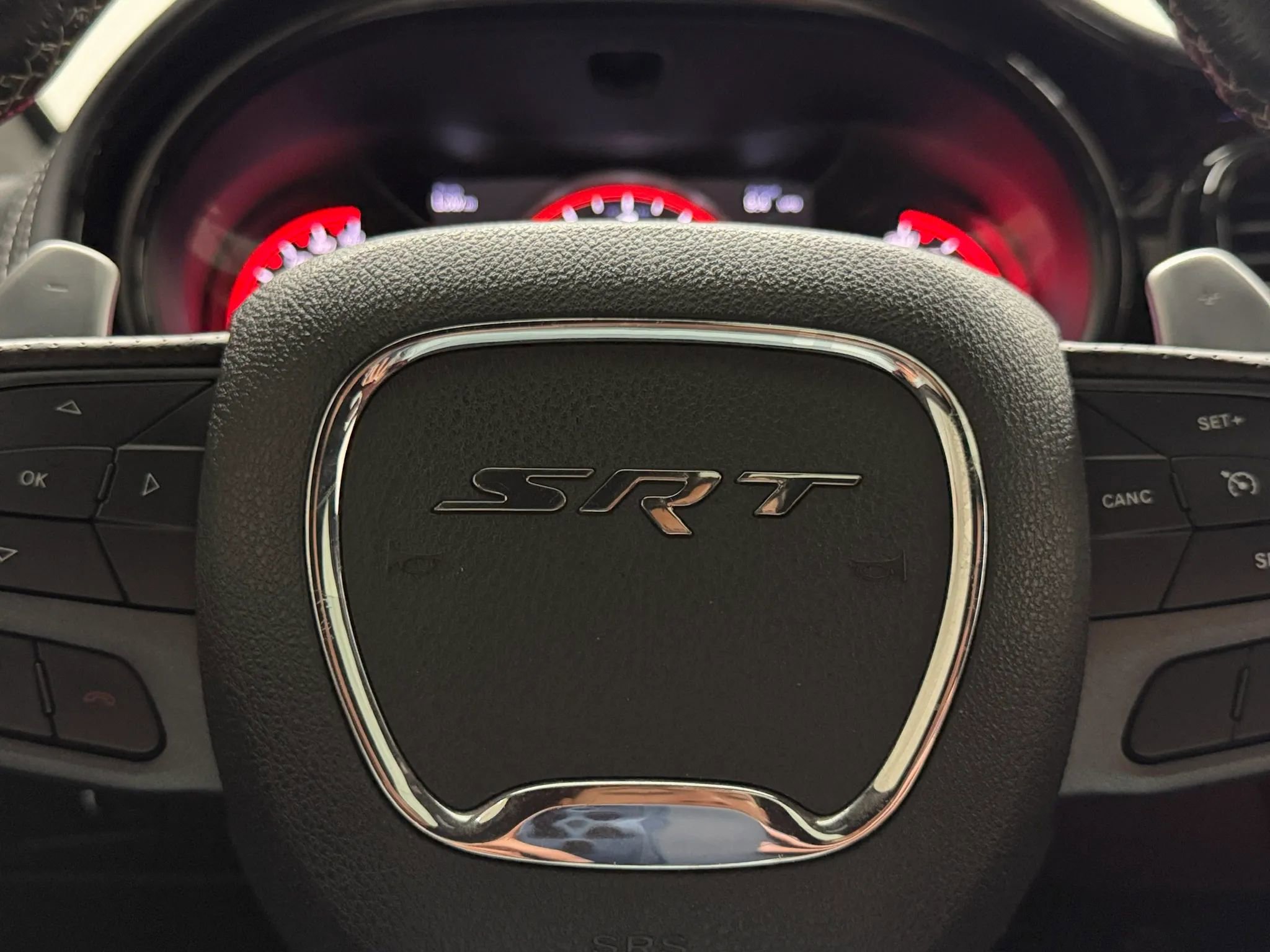 Used 2022 Dodge Durango SRT w/ Premium Interior Group AWD/4WD image 25