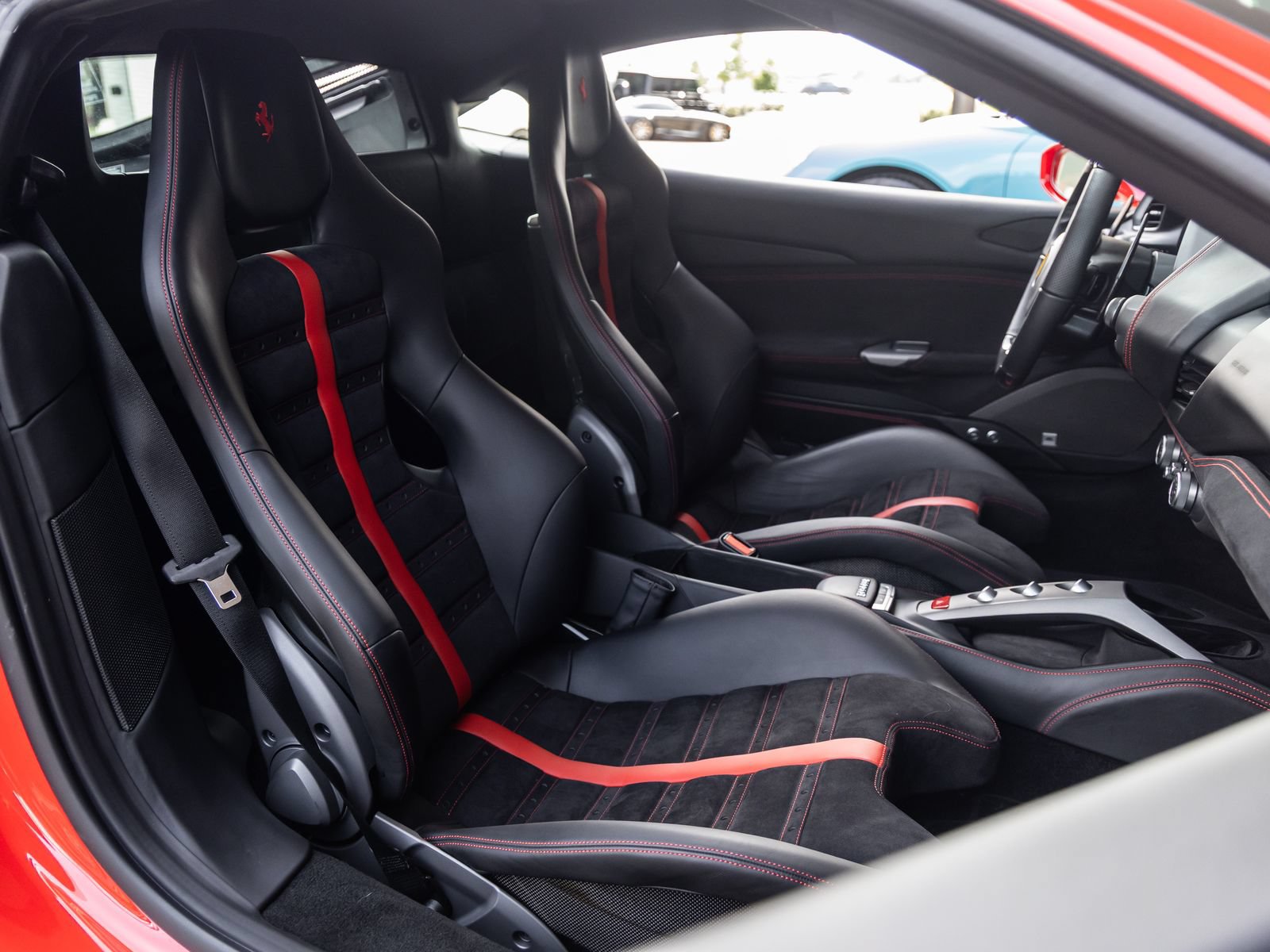 Used 2017 Ferrari 488 GTB RWD image 46