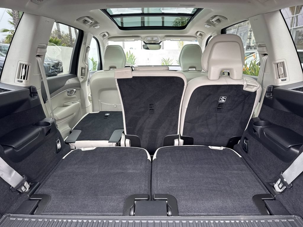 Certified 2023 Volvo XC90 B6 Core w/ Protection Package Premier AWD/4WD image 15