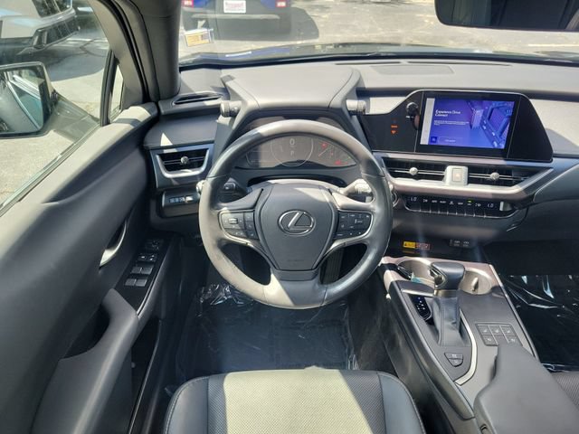 Used 2024 Lexus UX 250h FWD w/ Premium Package image 11
