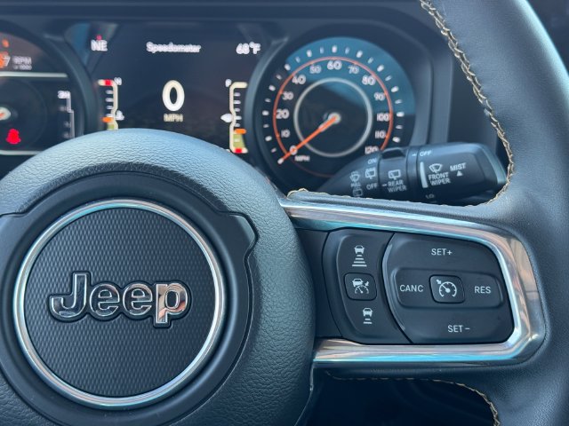 Certified 2025 Jeep Wrangler Unlimited Sahara AWD/4WD image 25