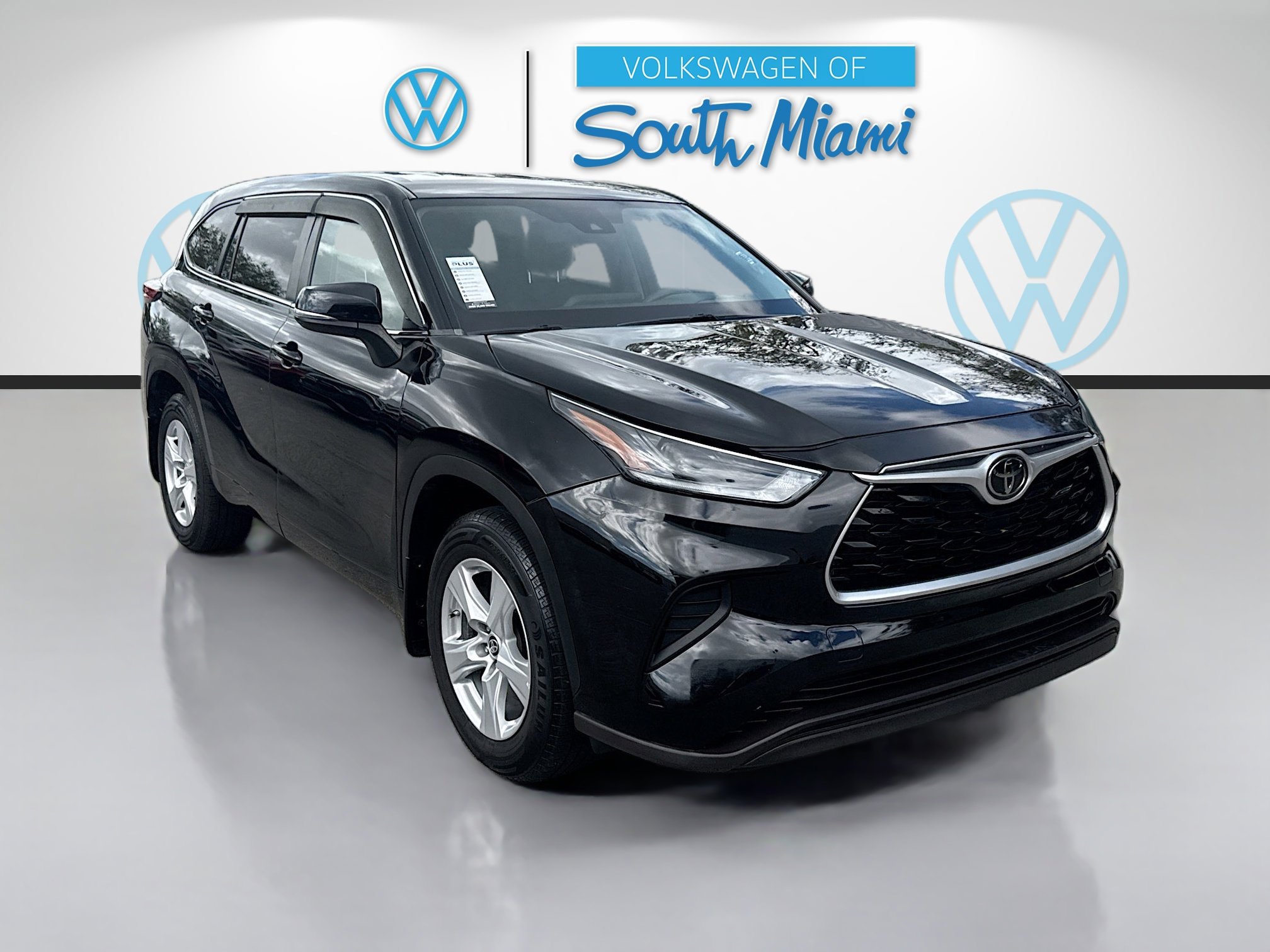 Used 2023 Toyota Highlander L