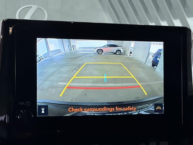 Used 2024 Toyota Corolla Cross XLE FWD image 20