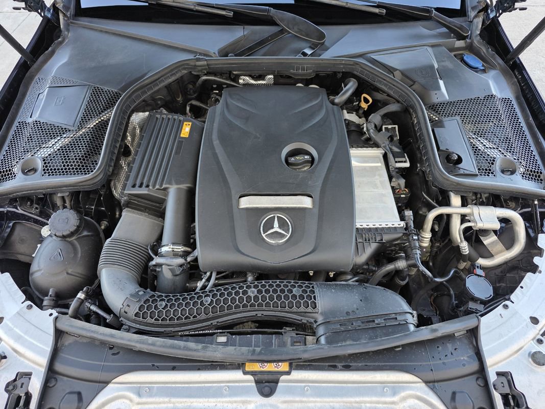 Used 2018 Mercedes-Benz C 300 Cabriolet image 34