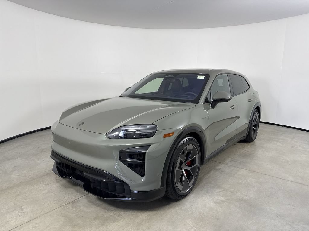 New 2026 Porsche Cayenne Turbo AWD/4WD image 1