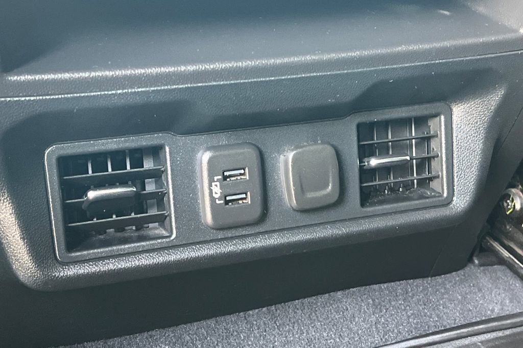 Used 2019 Chevrolet Silverado 1500 RST w/ All-Star Edition image 16