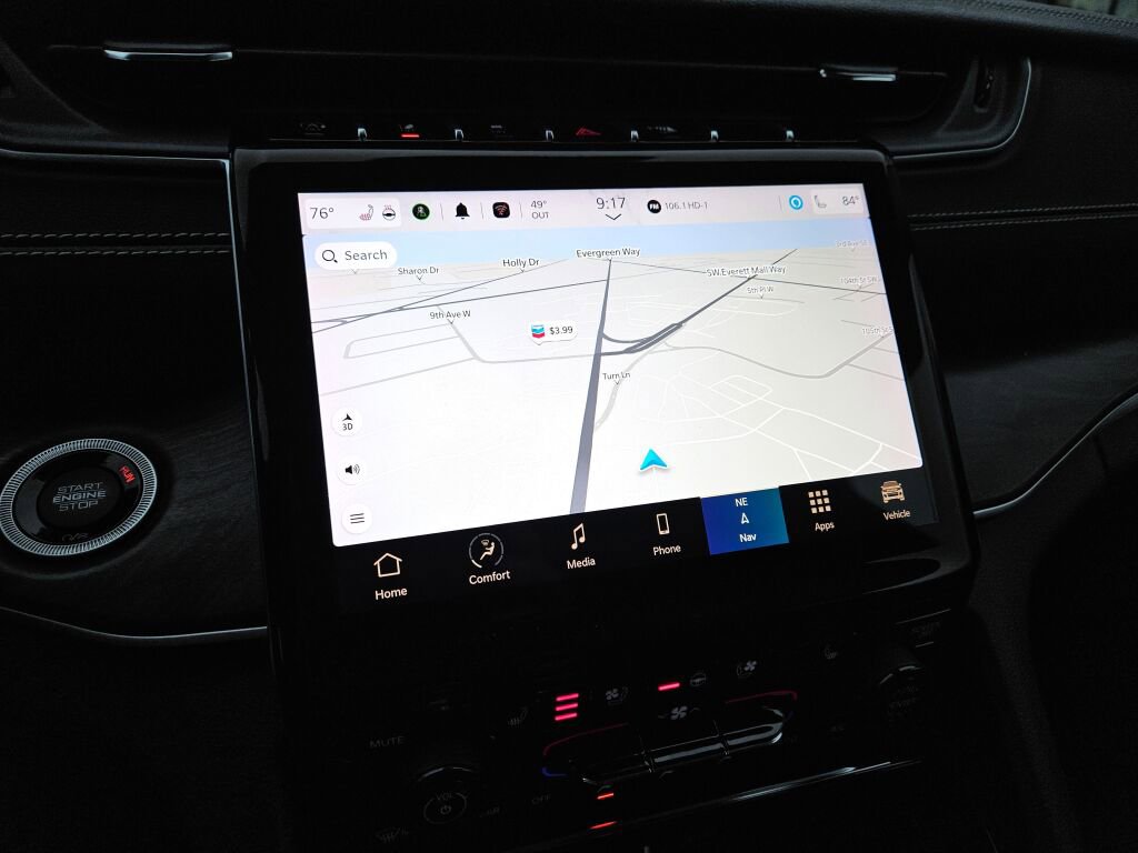 Used 2023 Jeep Grand Cherokee Limited w/ Luxury Tech Group II image 24