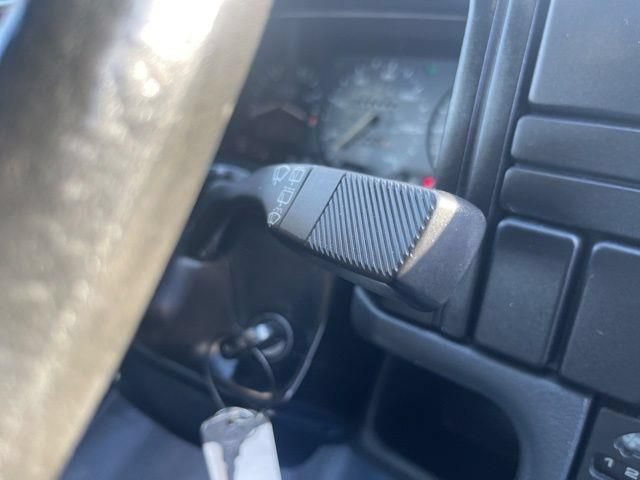 Used 1993 Volkswagen Eurovan GL FWD image 24