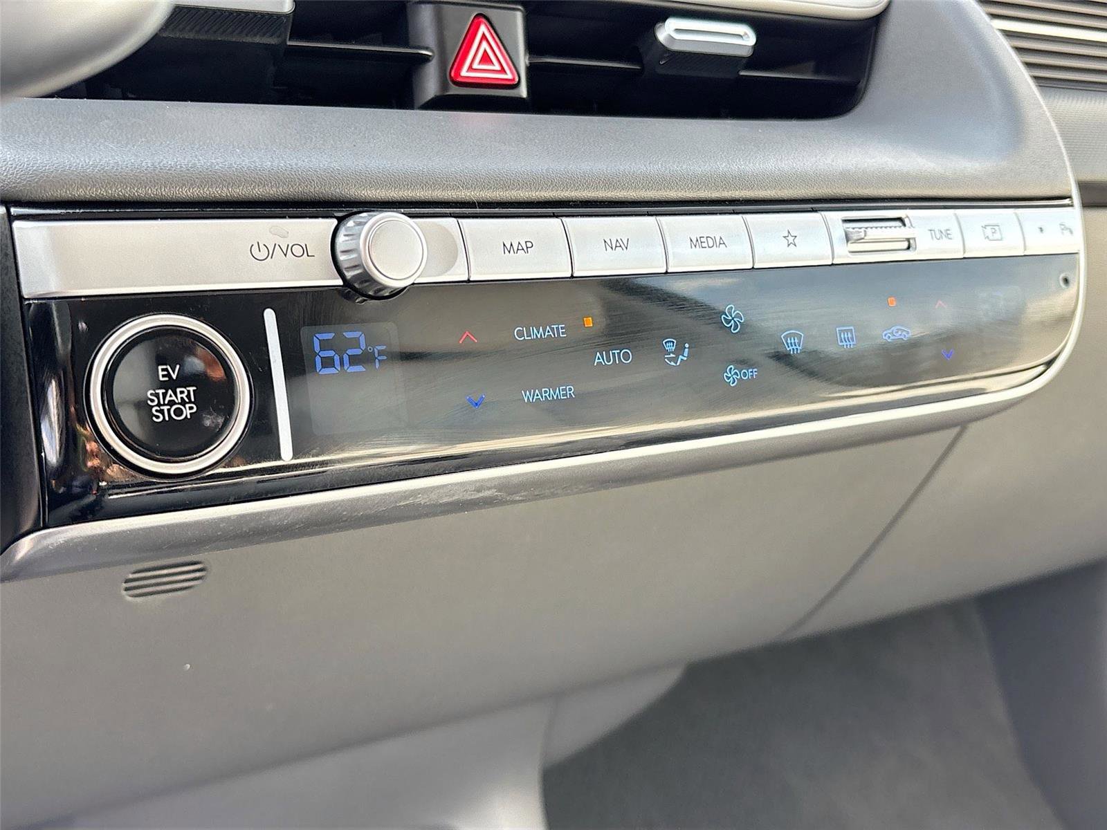 Used 2023 Hyundai Ioniq 5 SEL image 16