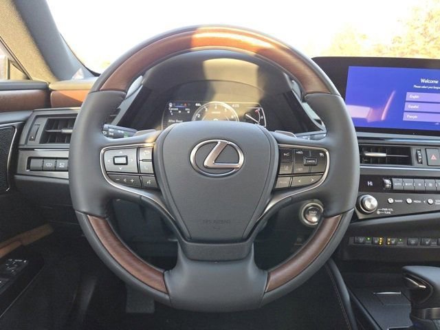 New 2025 Lexus ES 350 Ultra Luxury image 31