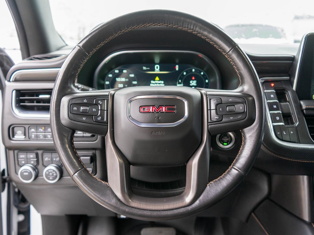 Used 2022 GMC Yukon AT4 w/ Technology Package image 17