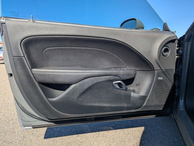 Used 2018 Dodge Challenger SXT Plus image 9