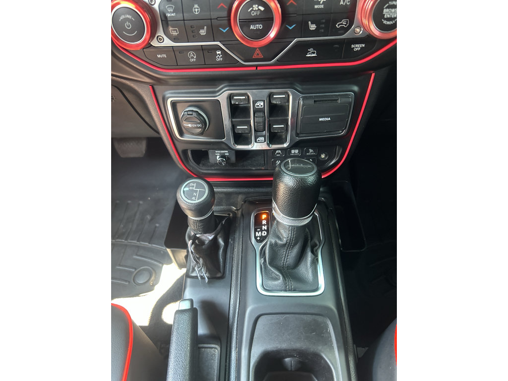 Used 2021 Jeep Gladiator Sport AWD/4WD image 13