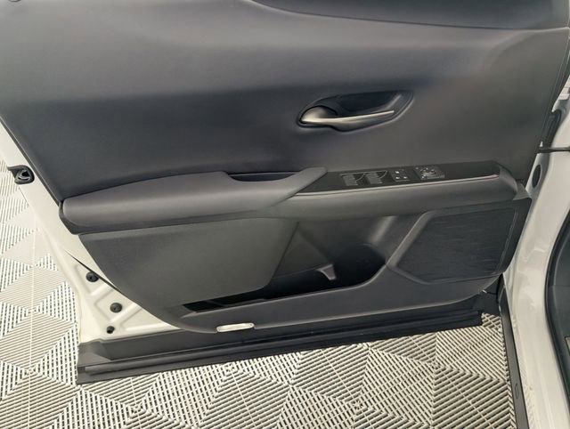 Used 2024 Lexus UX 250h FWD image 10