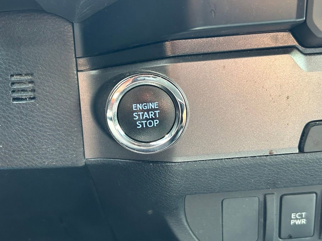 Used 2021 Toyota Tacoma TRD Off-Road image 49