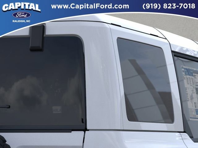 New 2025 Ford Bronco Outer Banks w/ Sasquatch Package AWD/4WD image 25