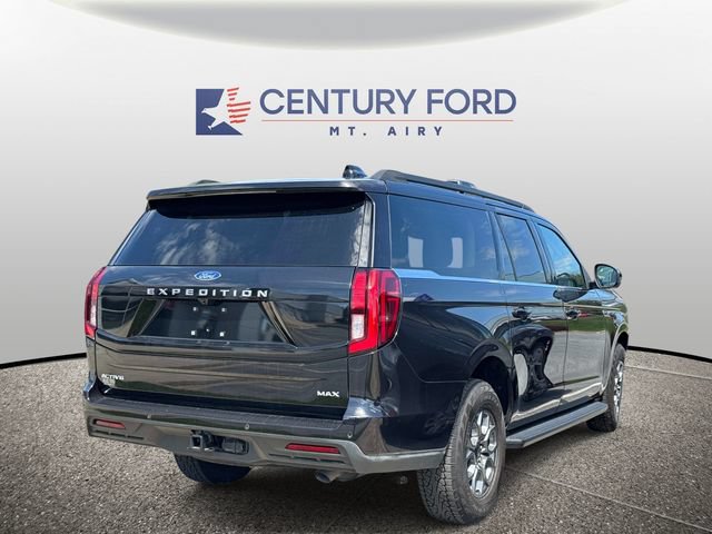Used 2025 Ford Expedition Max Active AWD/4WD image 7
