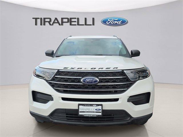 Used 2020 Ford Explorer XLT w/ Comfort Package image 4