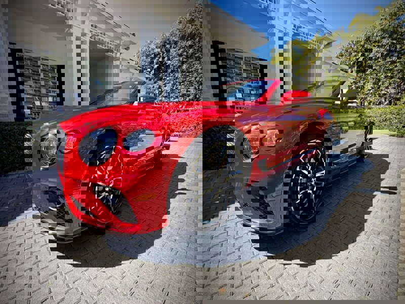 Used 2023 Bentley Continental GT V8 image 14