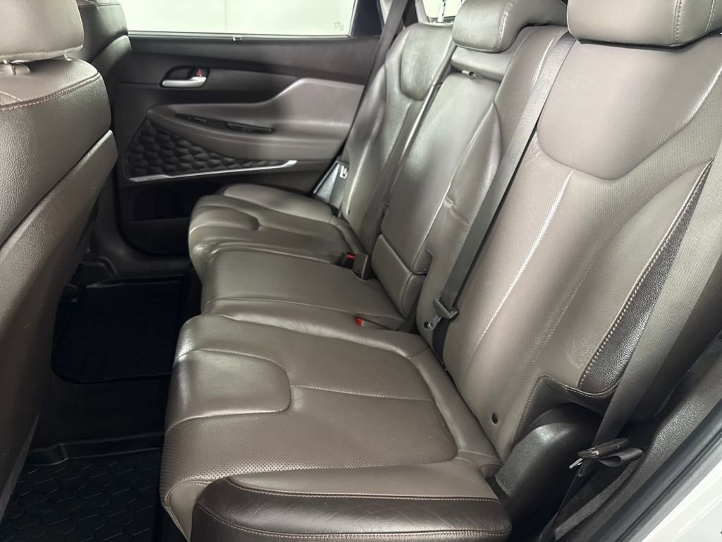 Used 2020 Hyundai Santa Fe Limited image 12