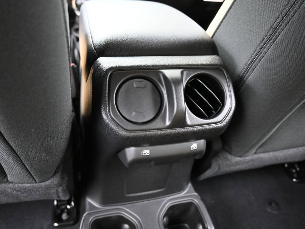 New 2026 Jeep Gladiator Sport image 30