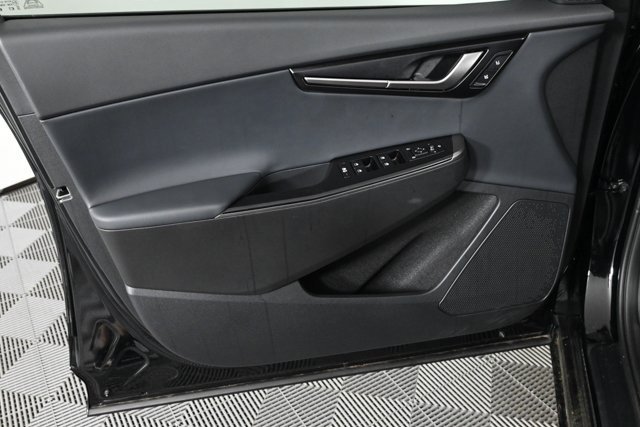 New 2025 Kia EV6 Wind image 17