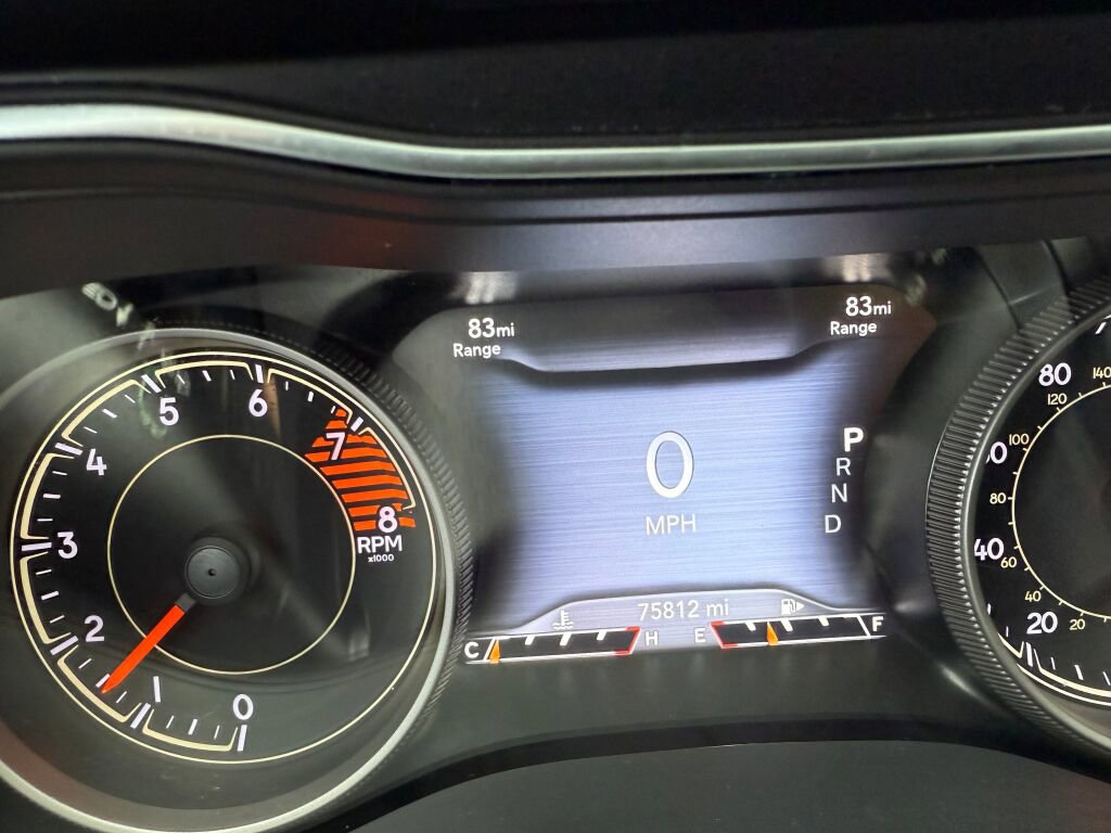 Used 2019 Jeep Cherokee Limited AWD/4WD image 13
