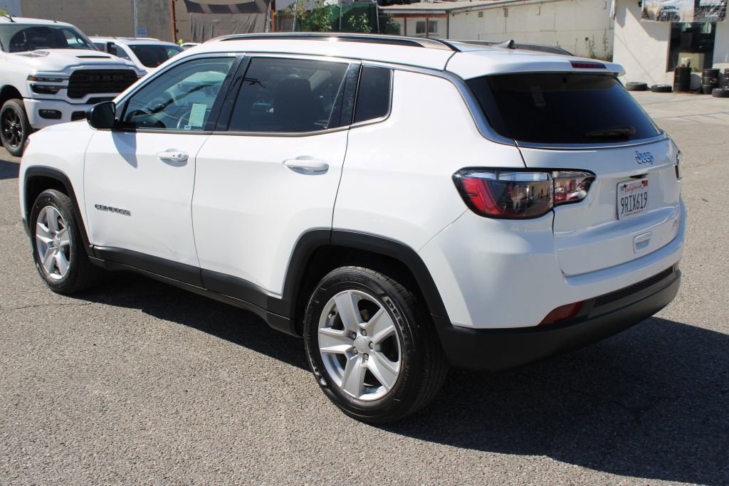 Used 2022 Jeep Compass Latitude image 6