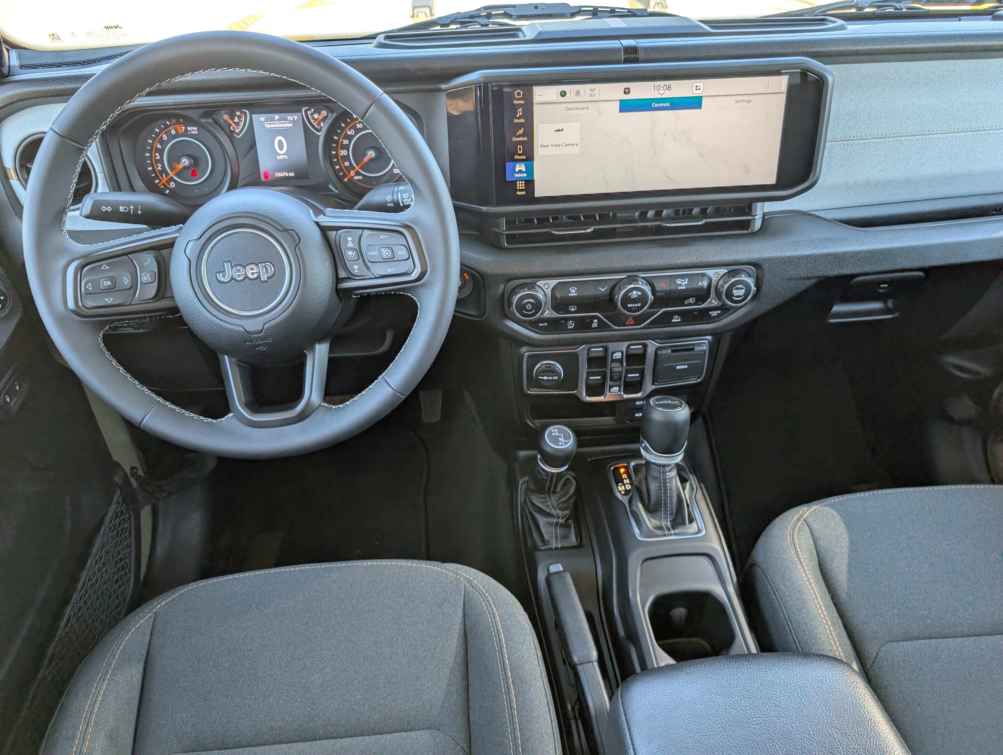 Used 2025 Jeep Gladiator Sport AWD/4WD image 10