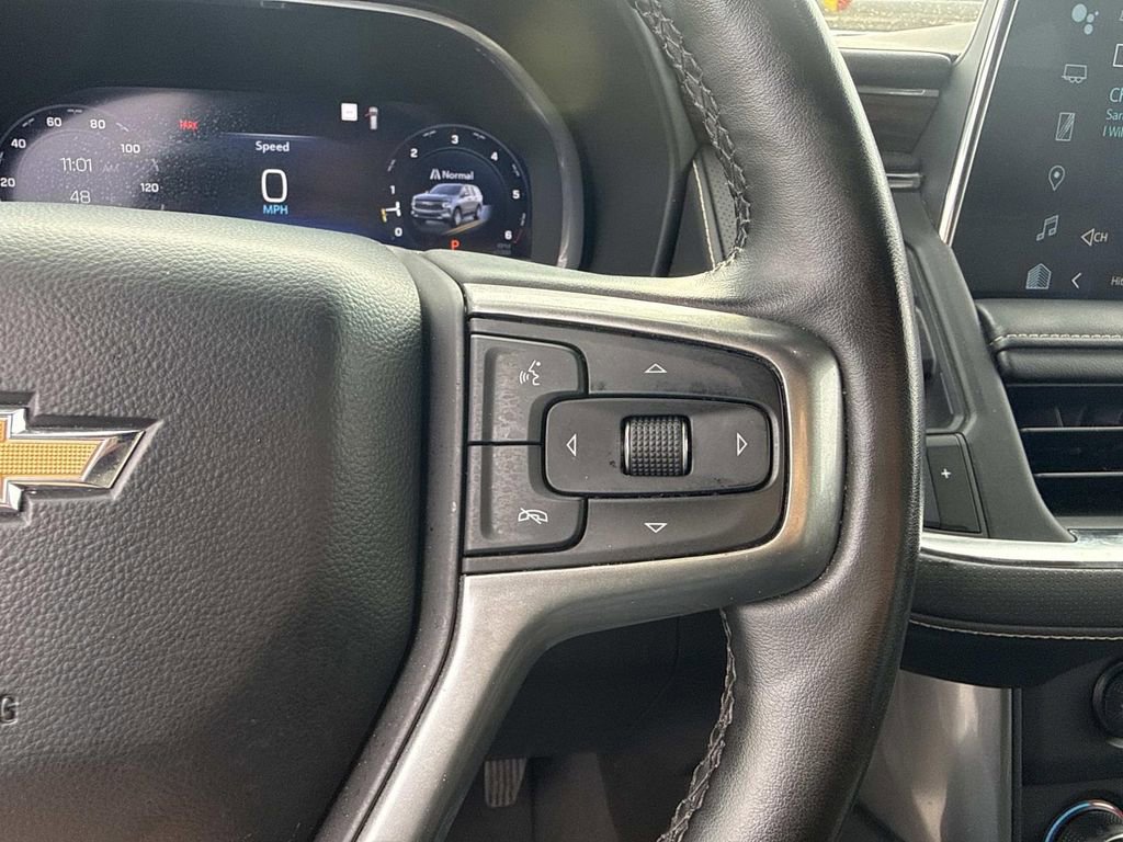 Certified 2023 Chevrolet Suburban Premier image 23