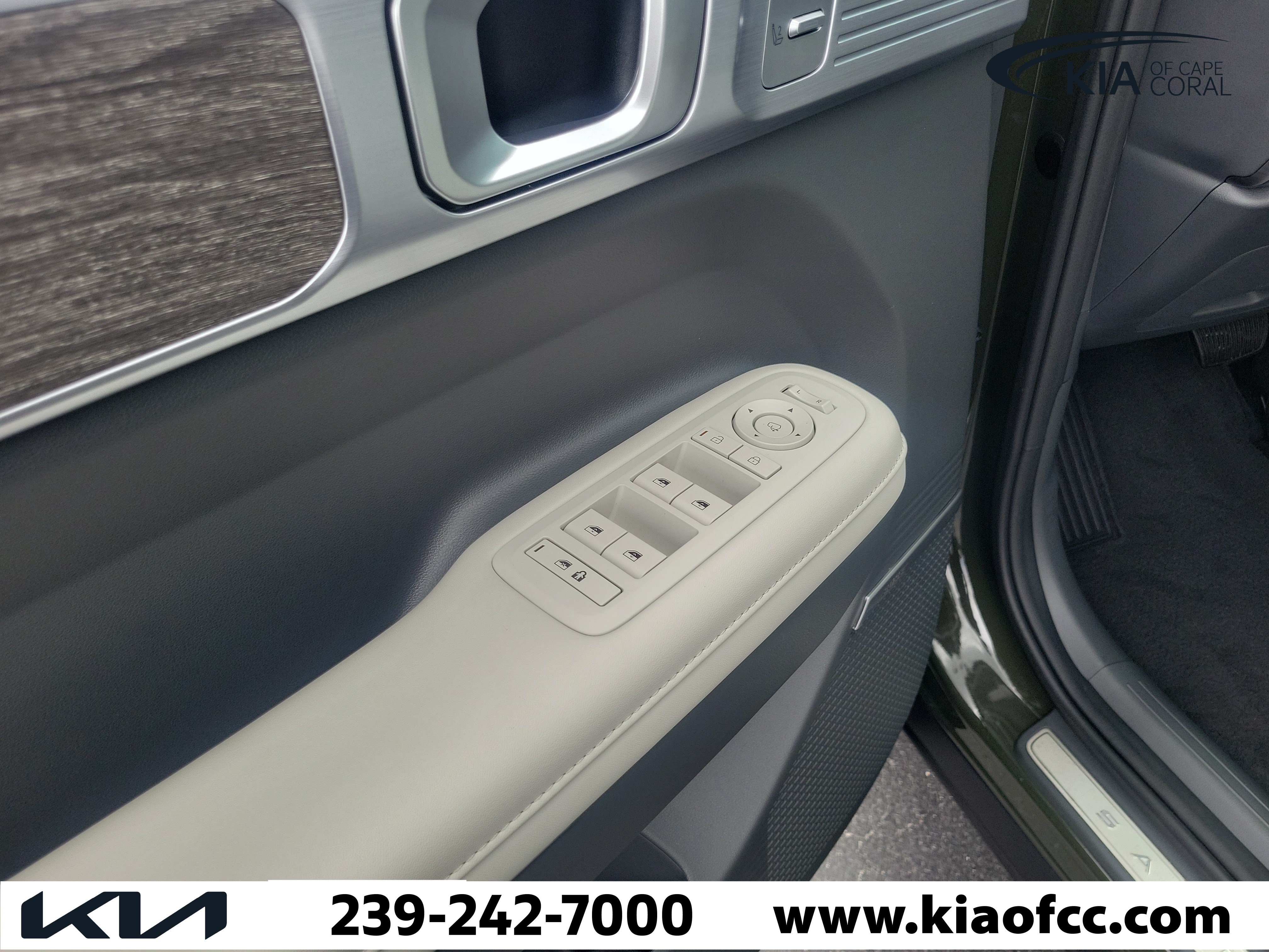 Used 2026 Hyundai Santa Fe Calligraphy FWD image 24