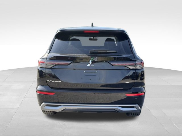 New 2026 Mitsubishi Outlander SE FWD image 4